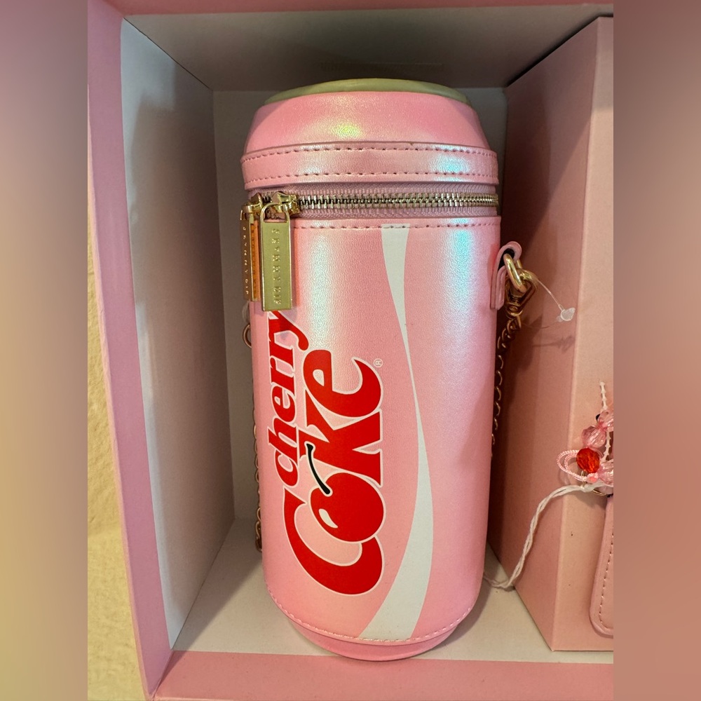 Skinnydip Cherry Coke Can Handbag Gift Set - Picture 5 of 5